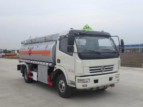 楚勝牌CSC5127GYY5A型運油車