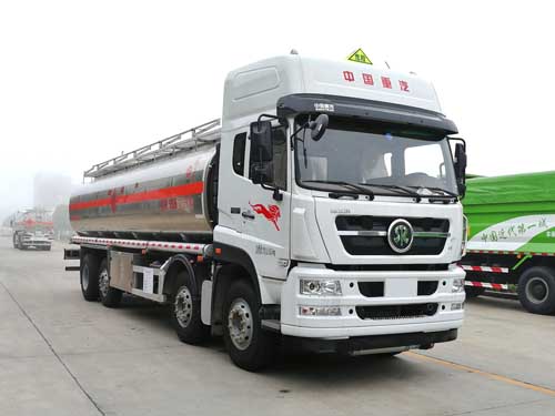楚勝牌CSC5312GYYLZ型鋁合金運油車