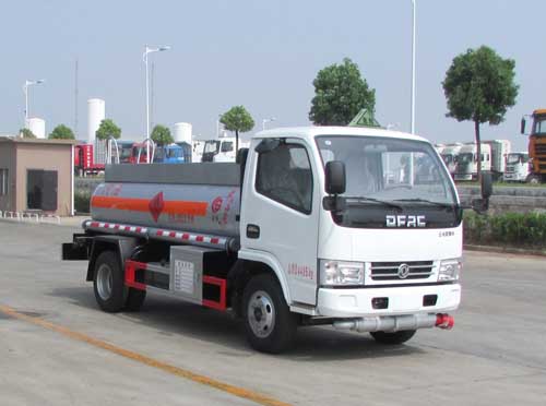 楚勝牌CSC5041GJY5型加油車